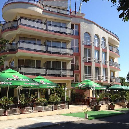 Family Hotel Diana 茨雷沃 外观 照片