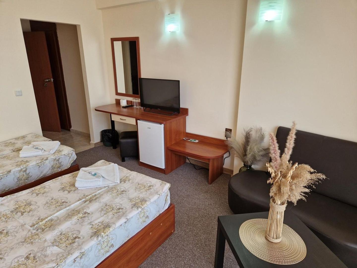 Family Hotel Diana 茨雷沃 外观 照片