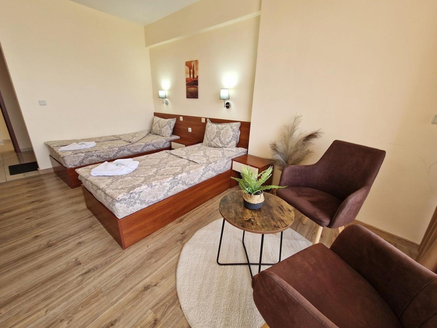 Family Hotel Diana 茨雷沃 外观 照片